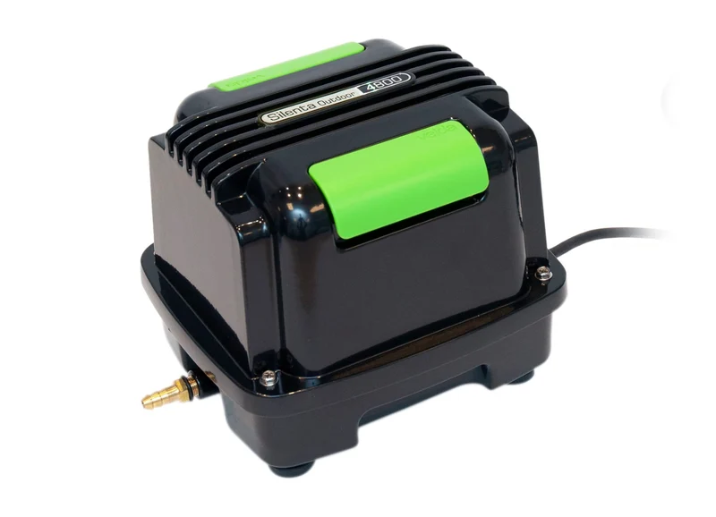 Velda Silenta Outdoor 4800 Pro Set - Luchtpomp 80 l/min tot 25.000 liter