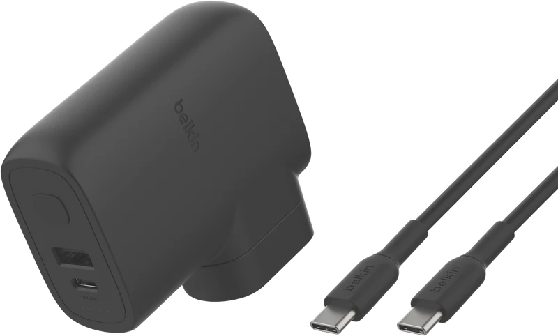 Belkin BoostCharge Hybrid Wall Charger 25W + Power Bank 5K + Travel Adapter Kit