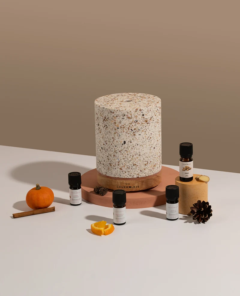 Geurwolkje® Aroma Diffuser Bundel Pumpkin Spice, Living Green Ovaal Diffuser, Met etherische olie, Kaneel, Gember Sinaasappel en Vanille