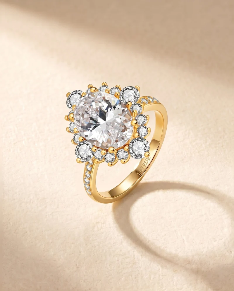 Satéur Rétro Aurous Gold Majesté Diamond Ring™, 18K Gold