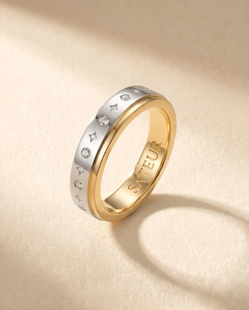 Satéur D’or Céleste Diamond Ring™, 18K White Gold