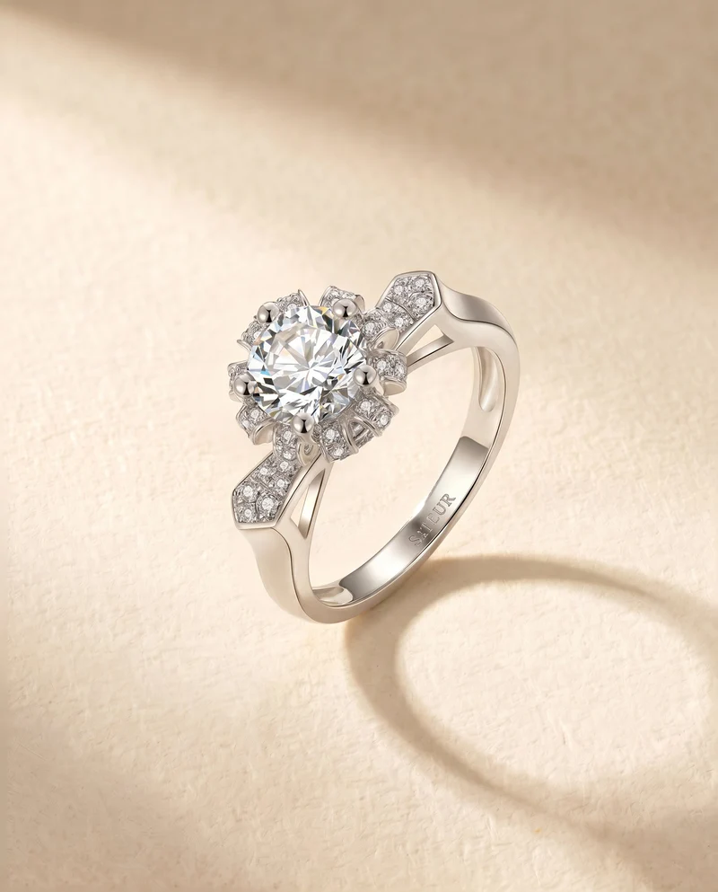 Satéur Ze-Corona Diamond Ring™, 18K White Gold