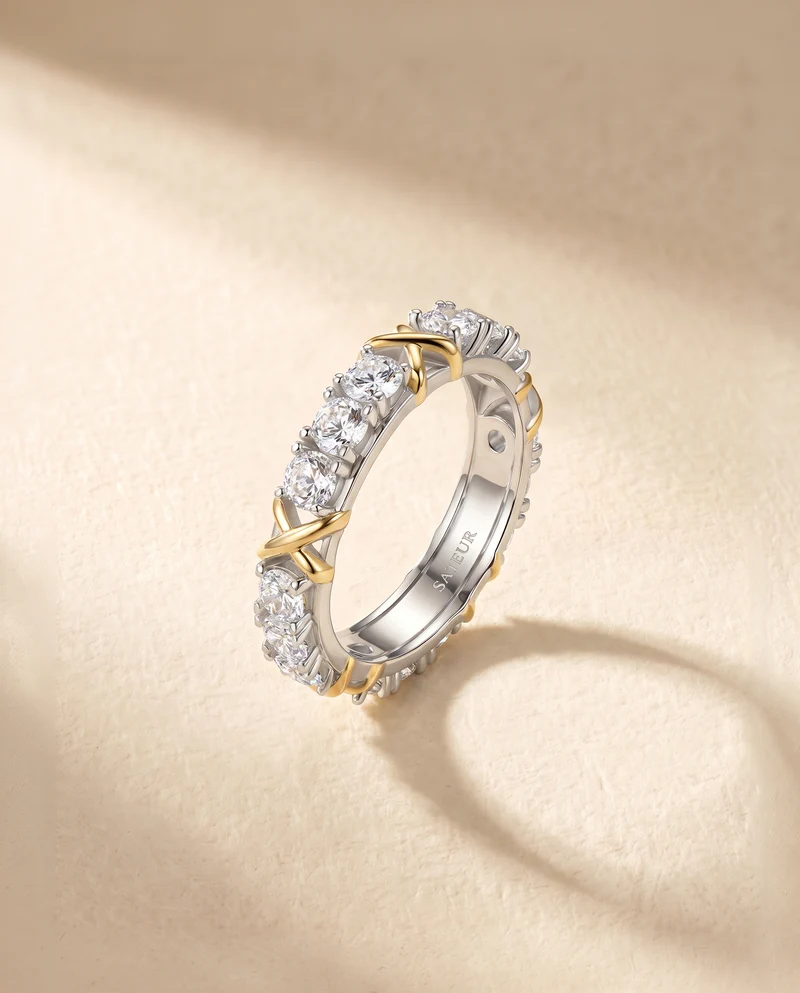 Satéur Triomphe Diamond Ring™, 18K White Gold