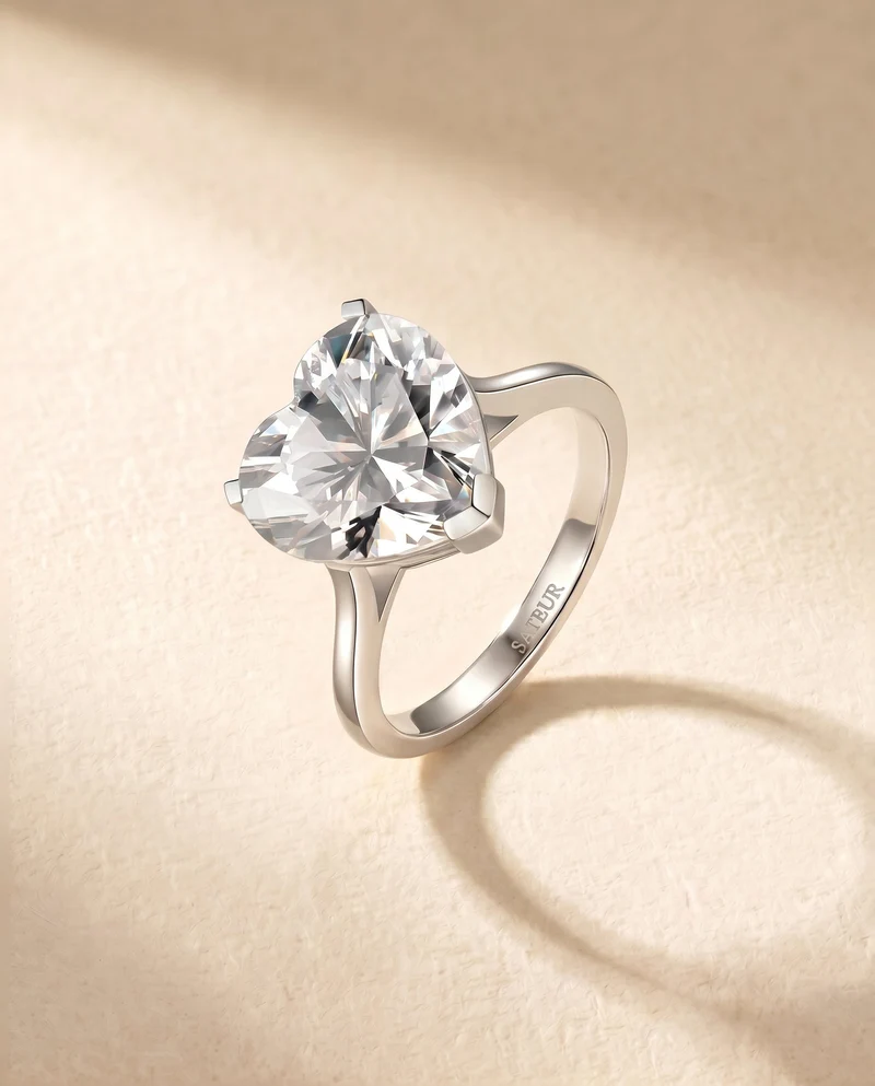 Satéur L'Amour Diamond Ring™, 18K White Gold