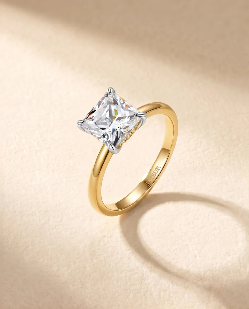 Satéur Aurous Gold Classic Diamond Ring™, 18K Gold