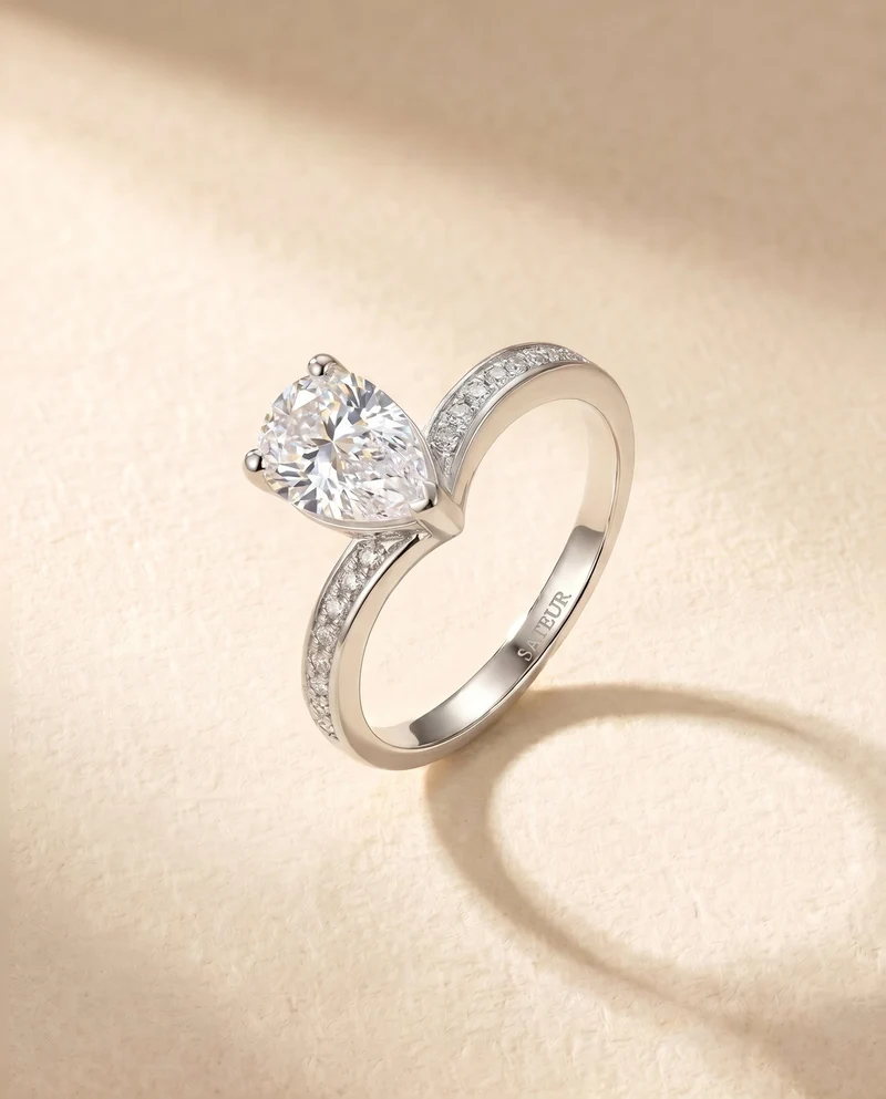 Satéur Tête de Perle Diamond Ring™, 18K White Gold
