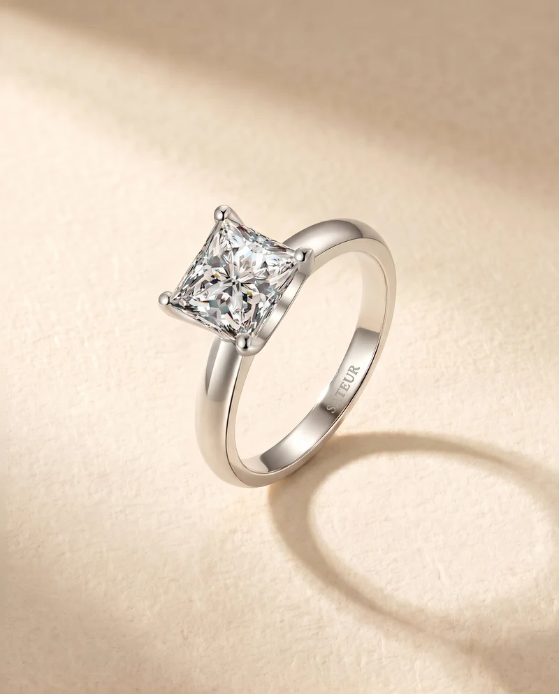 Satéur Mienne Diamond Ring™, 18K White Gold